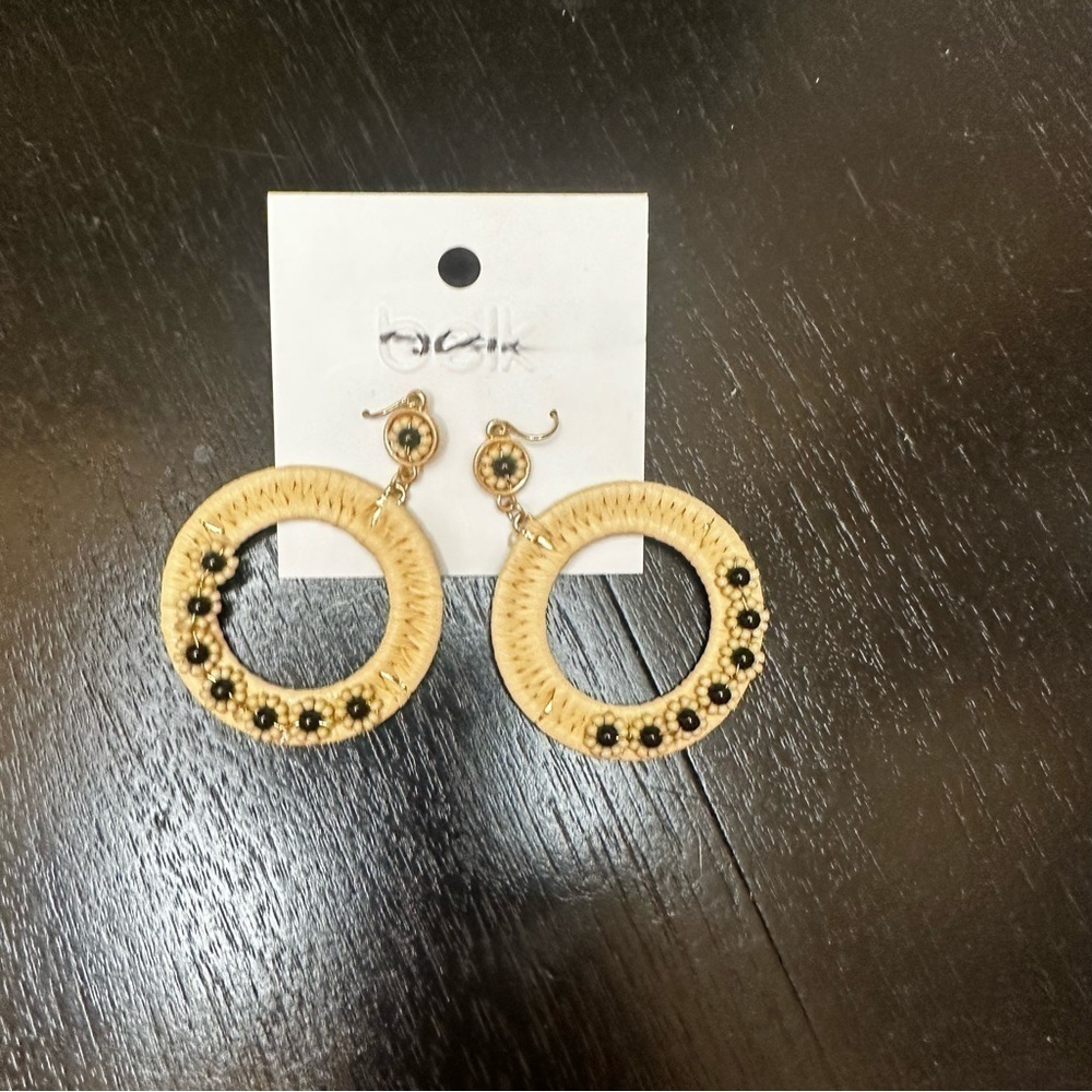 Nwt Rattan Hoops Medium Size Approx. 2” Diameter With Black Bead Flower Accents